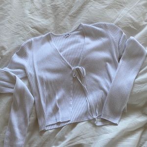 Garage tie front top